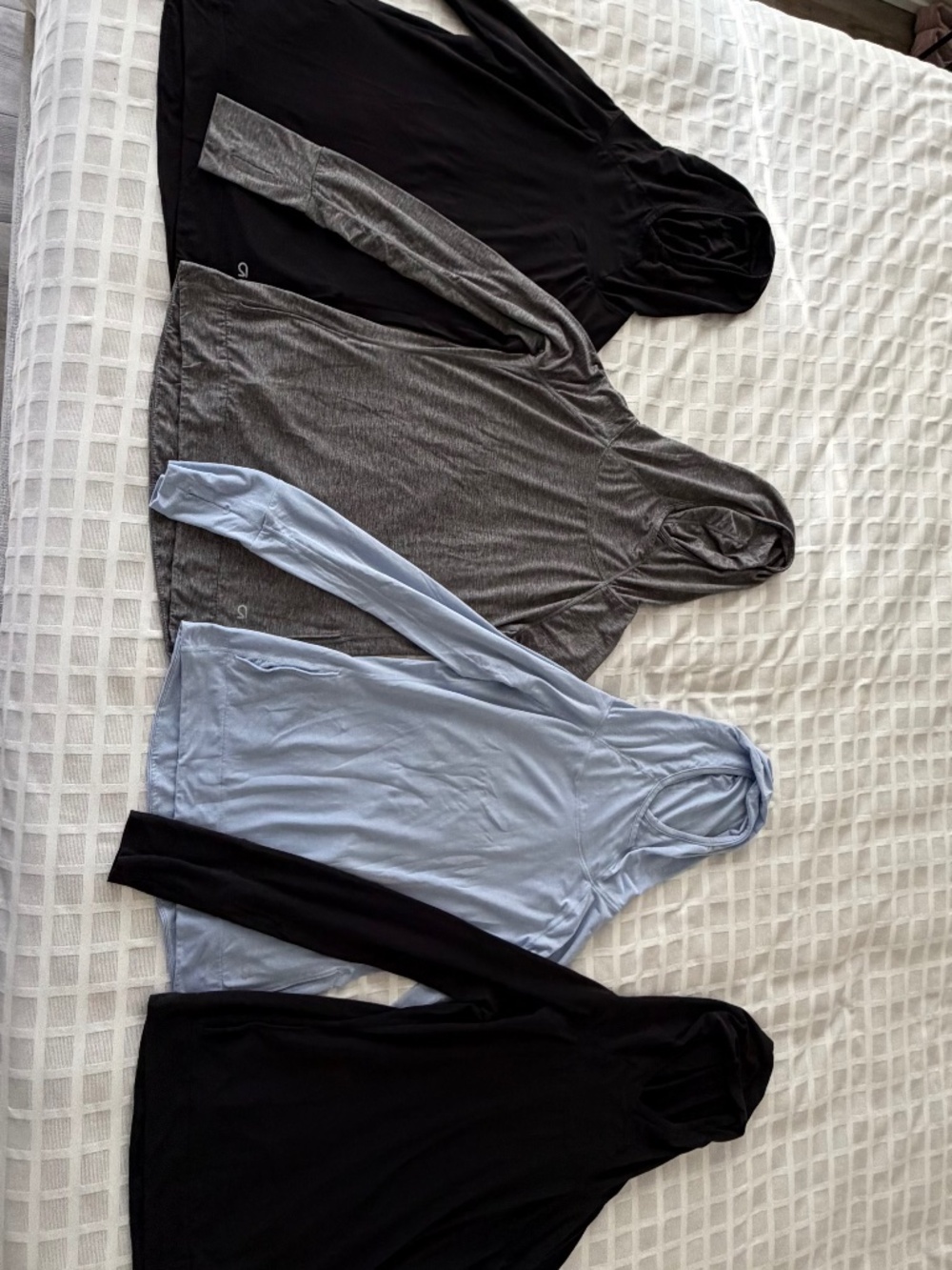Gap Running Shirts with hoods and pockets (set of 4)